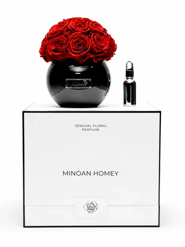 Red_Wedding_bloom_preserved_roses22.webp